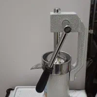 آب انارگیری دستی