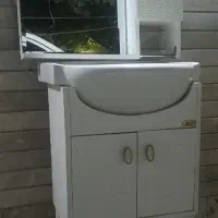 روشویی با زیره کابینتی و ایینه