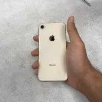آیفون ۸
