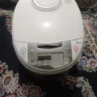 پلو پز مدیا