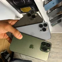 گوشی آیفون 13pro256ZAAخیلی تمیز پک اصلی بدون تعمیر