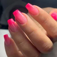 کاشت ناخن حرفه ای با قیمت منصفانه مشهد|خدمات آرایشگری و زیبایی|مشهد, شهید معقول|دیوار