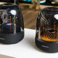 Harman Kardon Aura Studio5اسپیکر باطراحی کریستالی