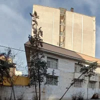 350-متر-بنای-کلنگی-قابل-استفاده-در-سه-طبقه-مستقل