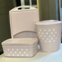 ظروف پلاستیکی و حصیری|ظروف نگهدارنده، پلاستیکی، یک‌بارمصرف|کرج, باغستان|دیوار