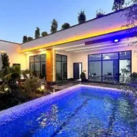کد۰۰۹۵۰ویلا فلت استخردار فول آپشن *باسندسبز*