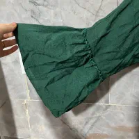 مانتو|لباس|کرج, حصارک پایین|دیوار