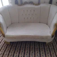 مبل سلطنتی در حد