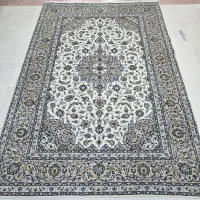 فرش ۹ متری ضخیم کاشان کرم قهوه‌ای دستباف