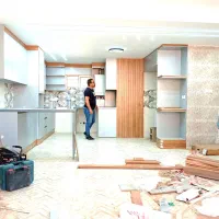 کابینت/درب اتاق/کمد دیواری/تی وی وال/نرده چوب|خدمات پیشه و مهارت|شیراز, تندگویان|دیوار