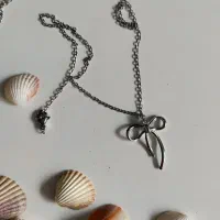 گرنبند دم وال و پاپیون (رنگ ثابت)|بدلیجات|تبریز, |دیوار