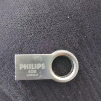 فلش 8 گیگ برند فیلیپس