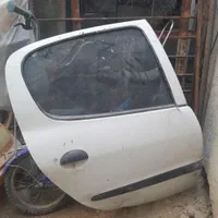 درب ۲۰۶وپرایدقالپاق پژوترک بند موتور|قطعات یدکی و لوازم جانبی|همدان, |دیوار