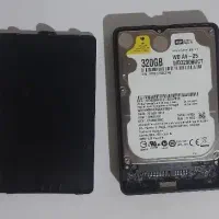 یک عدد کیف و هارد لپتاپ و تبدیل 2.5 320G