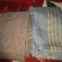 دو عدد شال استفاده نشده
