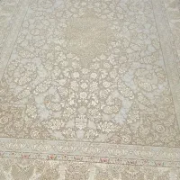۲ عدد فرش ۹ متری ،۱۲۰۰ شانه تراکم ۳۶۰۰ ،گل برجسته