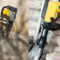 چاه کن کندن جای لوله تخریب کاری شیب گیری خانه