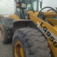 لودر الجی 956