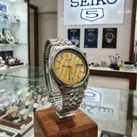 ساعت سیکو5 اتوماتیک ا‌صل ژاپنی صفحه زردخطی آکبند