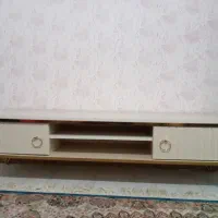 میز تلویزیون ویک تخته فرش ۶متری|میز تلویزیون|اسلامآباد غرب, |دیوار