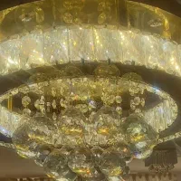 تعداد محدودی لوستر سقفی و دیواری طبق فاکتور