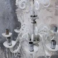 یک جفت لوستر کریستال