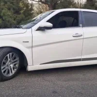 دنا پلاس سانروف دار