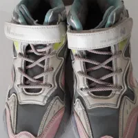 کتانی دخترانه