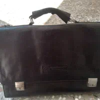 چندتاکیف|کیف، کفش، کمربند|بجنورد, |دیوار