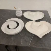 تعدادی ظروف و وسایل