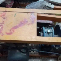 بالابر ساختمانی باموتور قوی در حد نو آماده به کار