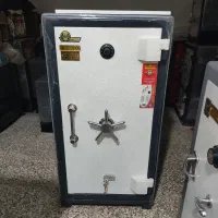 فروشگاه بزرگ گاوصندوق نواوران