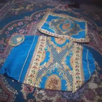 ۱۰عدد بالشت بعلاوه ده عدد پشتی خالی پارچه دوخته شد