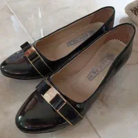 کفش|کیف، کفش، کمربند|رامسر, |دیوار