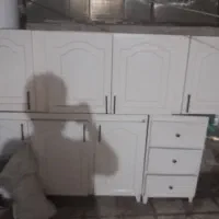 کابینت فلزی تمیز ۳متر بالا ۲متر ۲۰ سانت پاین