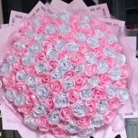 دسته گل و باکس پول