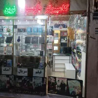واگذاری کامل مغازه موبایل و کامپیوتر|اجارهٔ مغازه و غرفه|قم, ولیعصر|دیوار