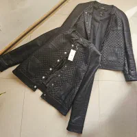 کت چرم منگو