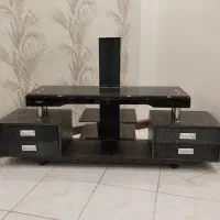 میز تلویزیون چهار کشوی در حد نو