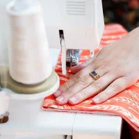 آموزش خیاطی در خانه فقط با چرخ خونگی