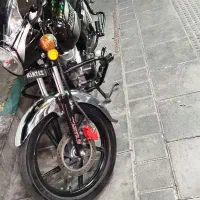 موتور سیکلت همتاز