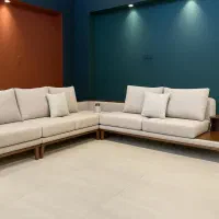 فروشنده فروشگاه مبلمان
