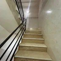 74 متری تمیز طبقه اول