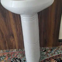 روشویی پایه دار