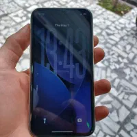 ایفون ۱۱ نرمال درحد