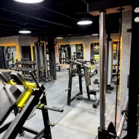 رزروشن باشگاه بدنسازی مردانه