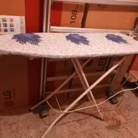 میز اتو ایستاده