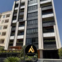 واحد125متری-شمالی-نما-در-ساختمانی-با-طراحی-هتلینگ