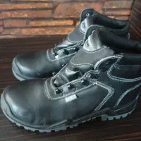 کفش کار جلو اهنی خارجی