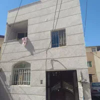 یک خانه ویلایی هشتگرد قدیم